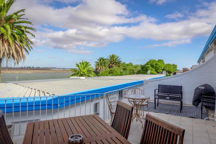2 Bedroom Property for Sale in Velddrif Western Cape